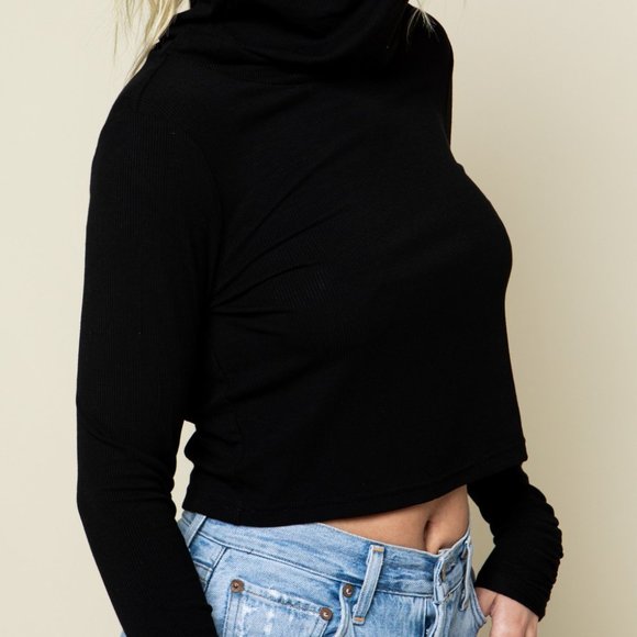 Covid Crop Top Built In Mask - Picture 4 of 4